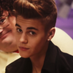 lopsada's profile picture. O shots passou, o Justin observou ♪♫