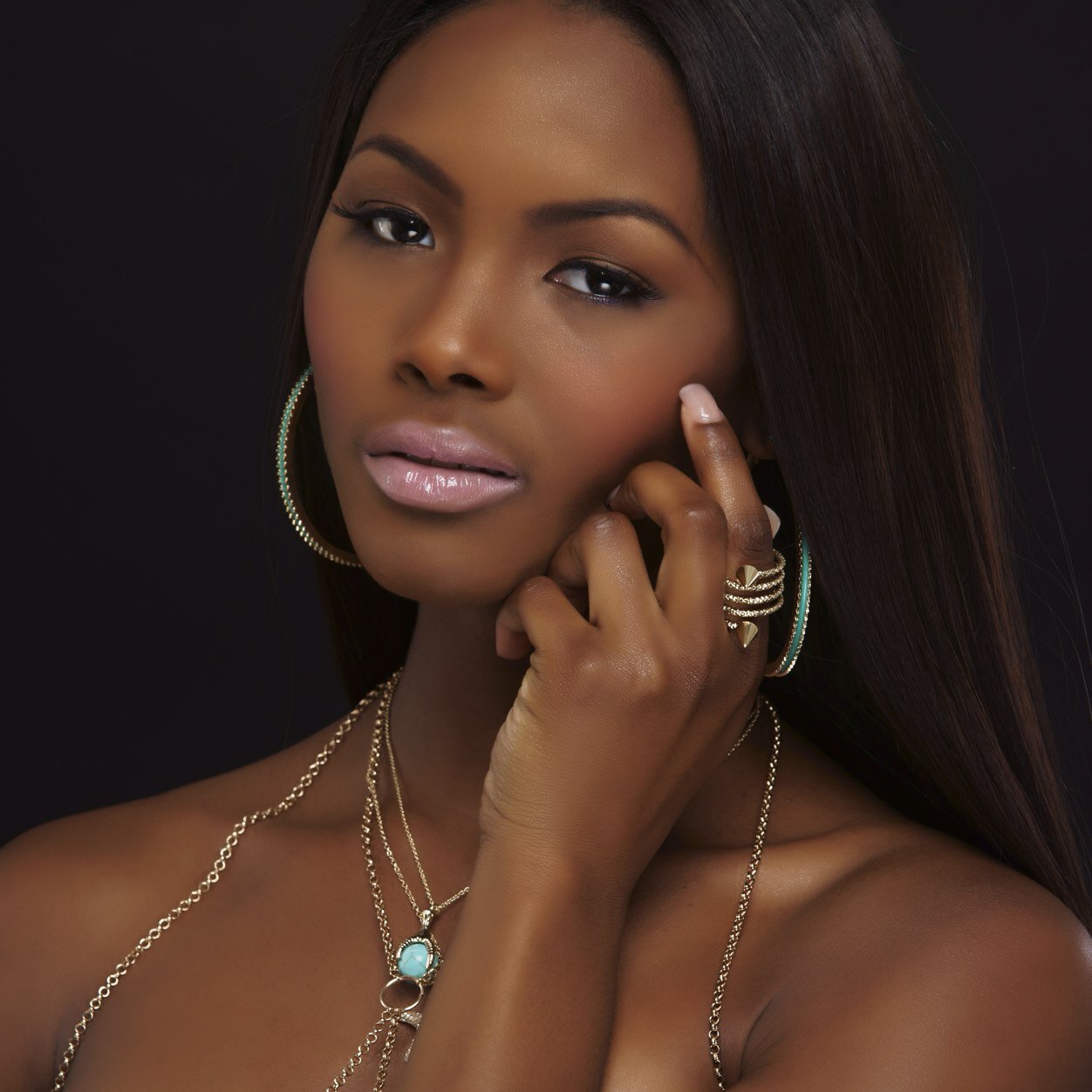 finallooknyc's profile picture. THAT LAST STOP FOR THAT FINAL LOOK.