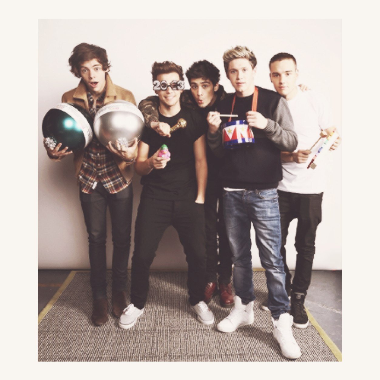 NarryNPugs's profile picture. “Life is funny. Things change, people change, but you will always be you, so stay true to yourself and never sacrifice who you are for anyone.”