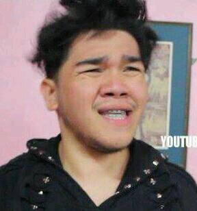 MAJUJUBIS PROBLEM, MOUTH OPEN OPEN! @LloydCadena Fanpage :))
