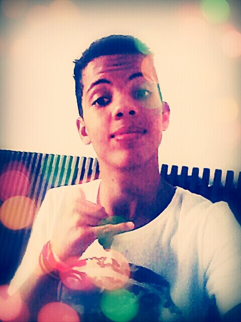 hoje eu so quero que o dia termime bem ☆