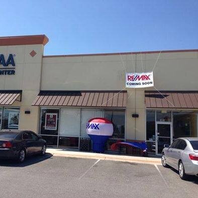 Re/Max Patriot is a real estate establishment serving San Antonio and the surrounding areas. 210-309-6244. http://t.co/RODgzolHQJ