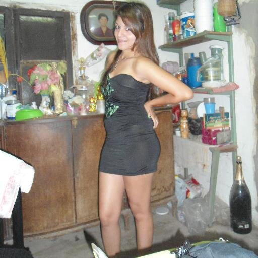 Soy una persona encantadora, divertida y me encantan los animales...!!!
