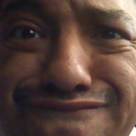 Soy un GUARRO de ELITE, que solo dice la NETA de la CORNETA, mis gustos son CHINGAR la MADRE, a tan finas PERSONALIDADES y a quién se DEJE.
