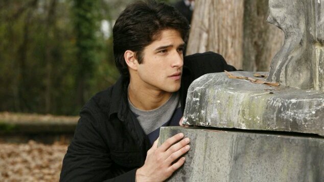I got turned for my family to keep them safe my pack (@Biancahale14 ,@vampirewolf_tw @vv_morgan @charming_arrow)gay  RP