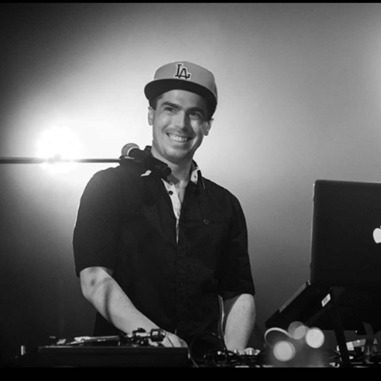 Compositeur/DJ/ingénieur du son / entrepreneur #JSPRODS