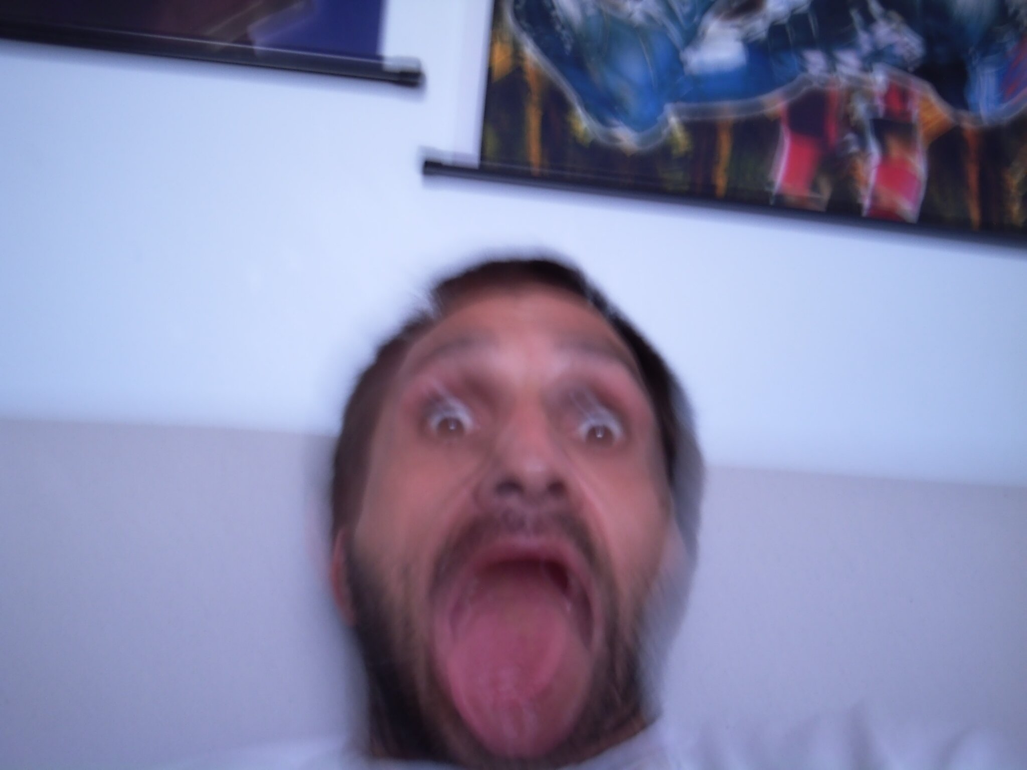 kronillic's profile picture. stoner by day baker by night