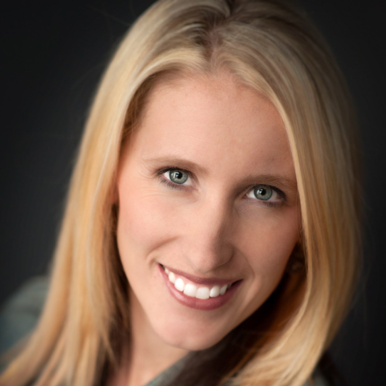 soldbyang's profile picture. Wife, Mom, Realtor