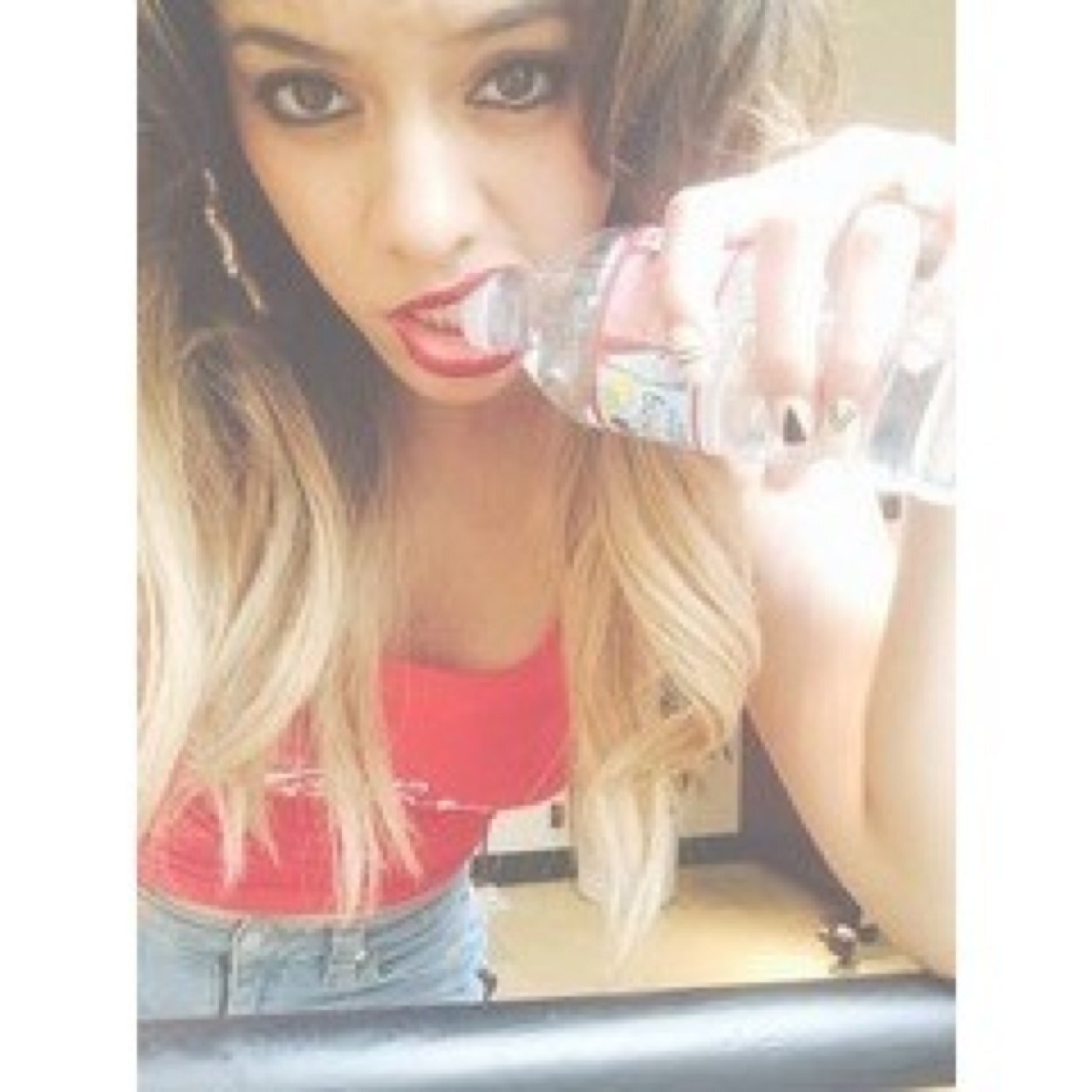 itsdinahjanee's profile picture. 