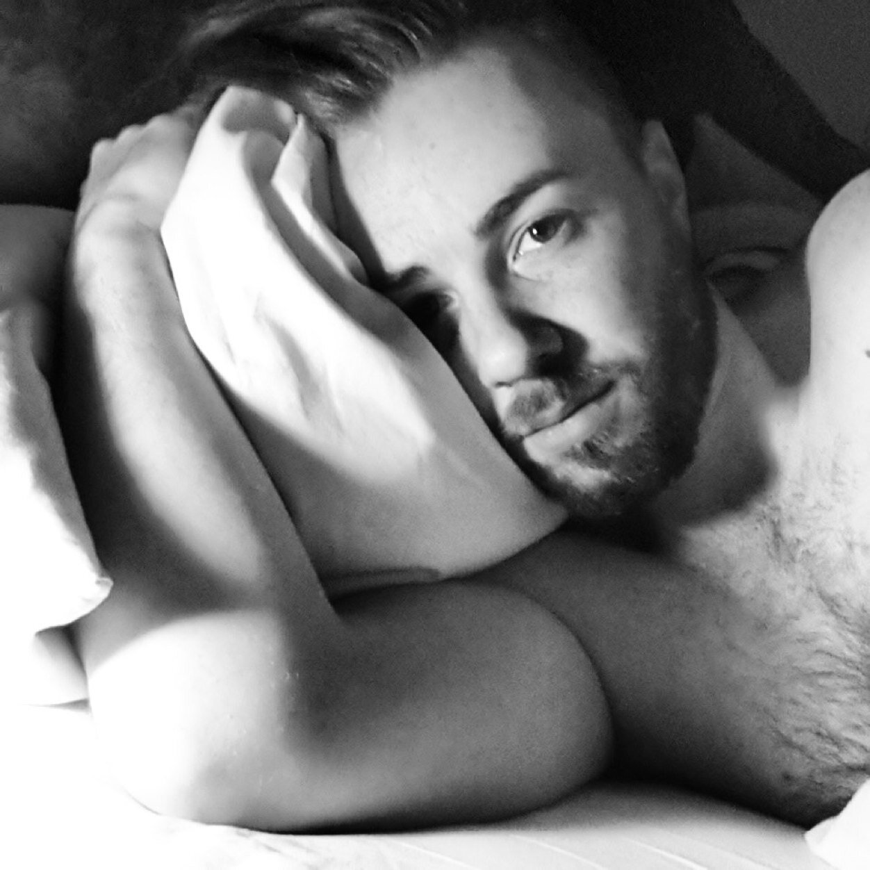 syncapated's profile picture. Feel free to animate my inbox with endearing and unsolicited pings.