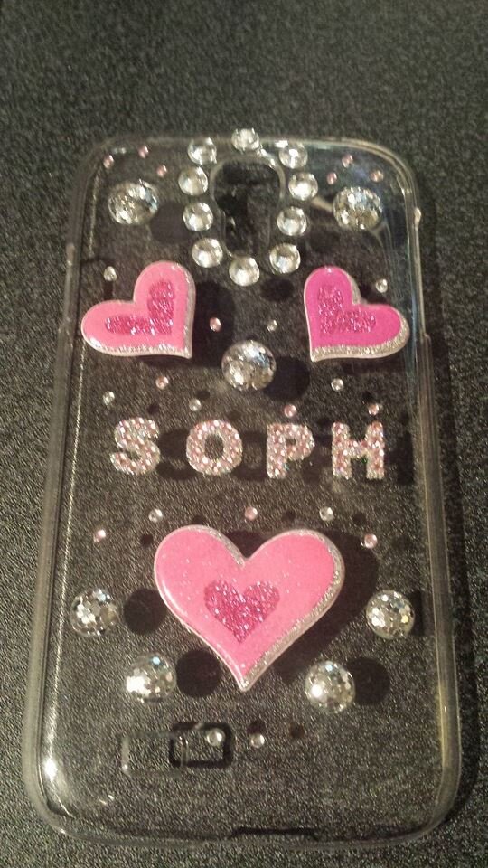 SophsCustomCase's profile picture. Get the latest designs. From your head to case

Sophscustomcases@outlook.com (Email for quotes, Design service available)