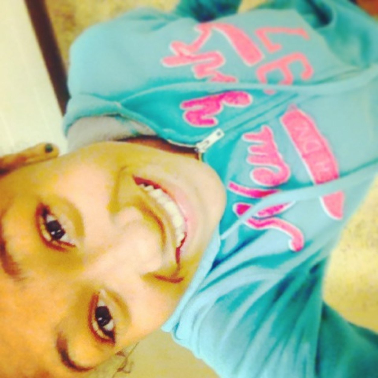 Im 12 , birthday is febrauary 28,2002 . Follow me , i follow you back FRFR ..