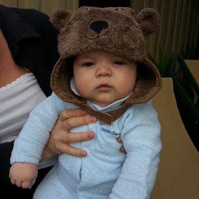 Hi everyone. I'm a new dad and just utilising my accounts to share my new sons antics with the world.