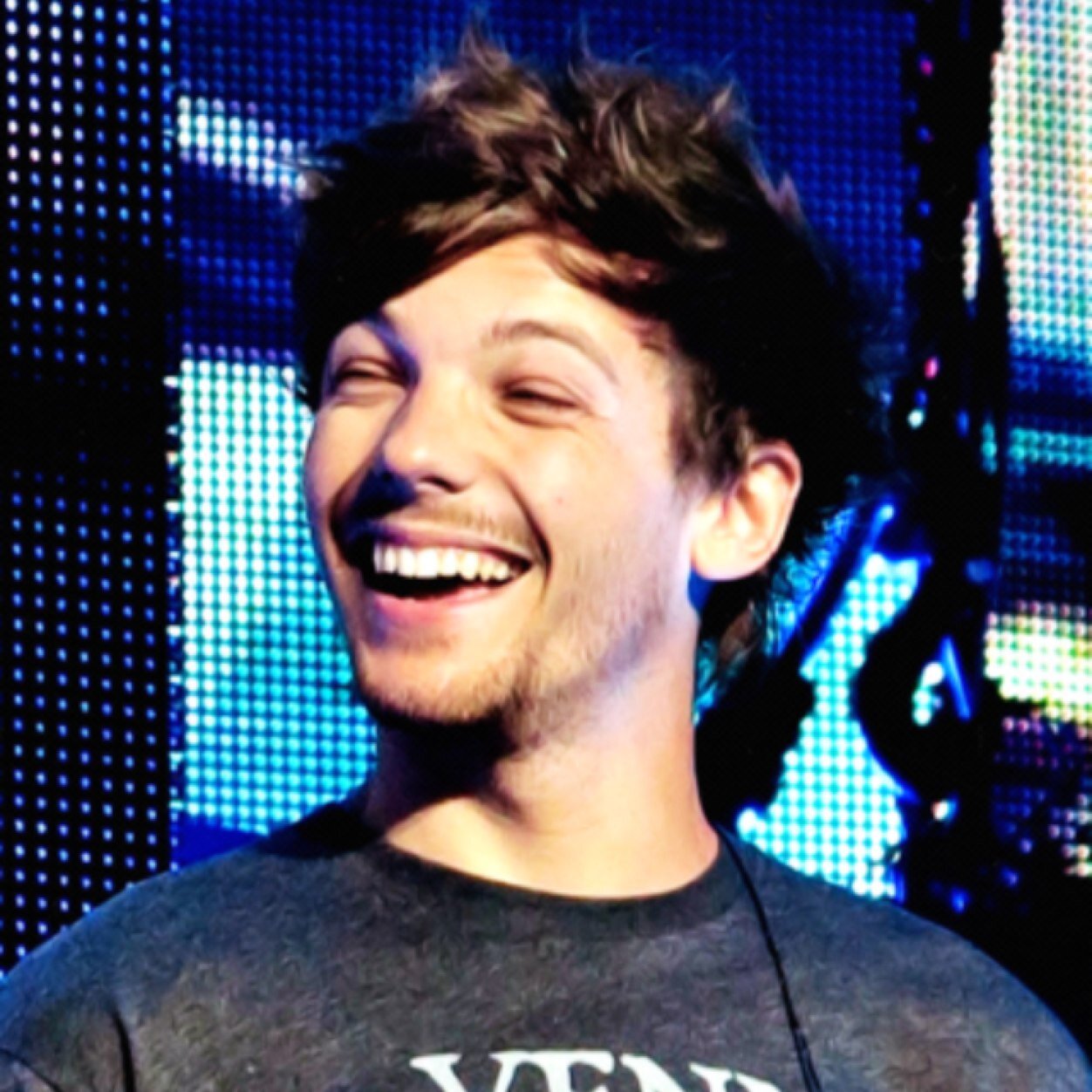 free follow so go and follow @rxdicalnarry_ thanks.