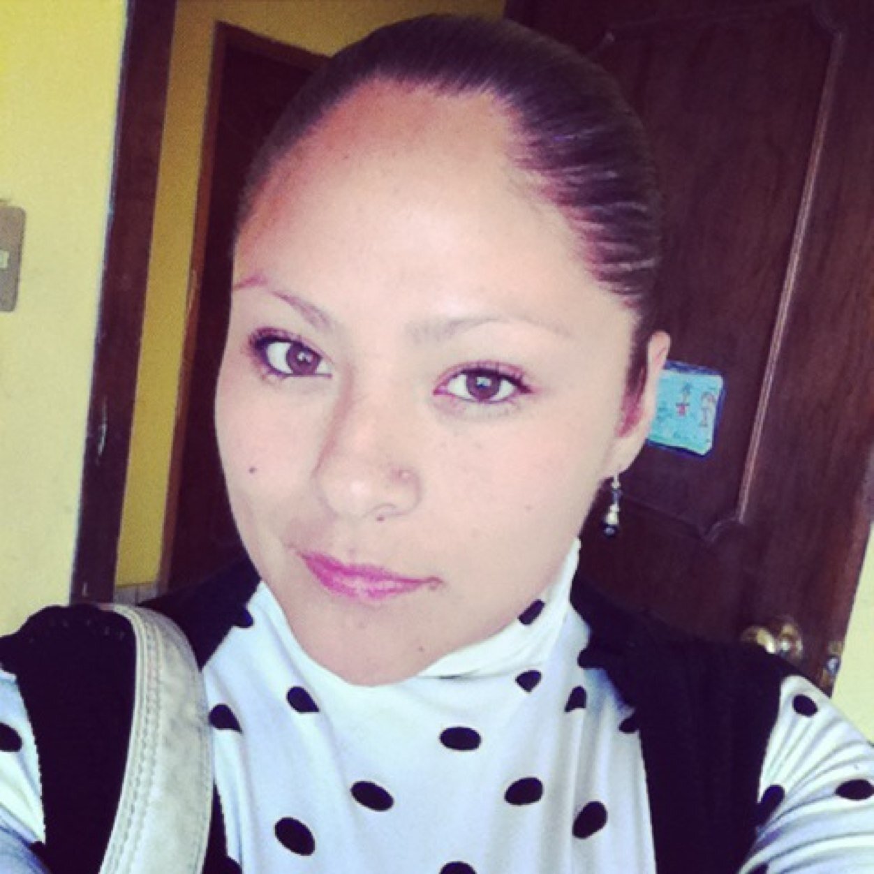 Hola gracias por asomarte a mi perfil!!!;)