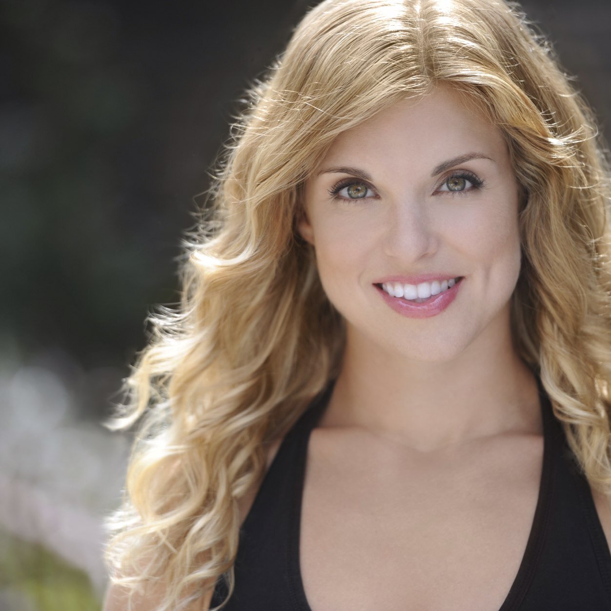 Sarah_Wingo_fit's profile picture. Professinal dancer 
Personal Trainer
Pure Barre Instructor