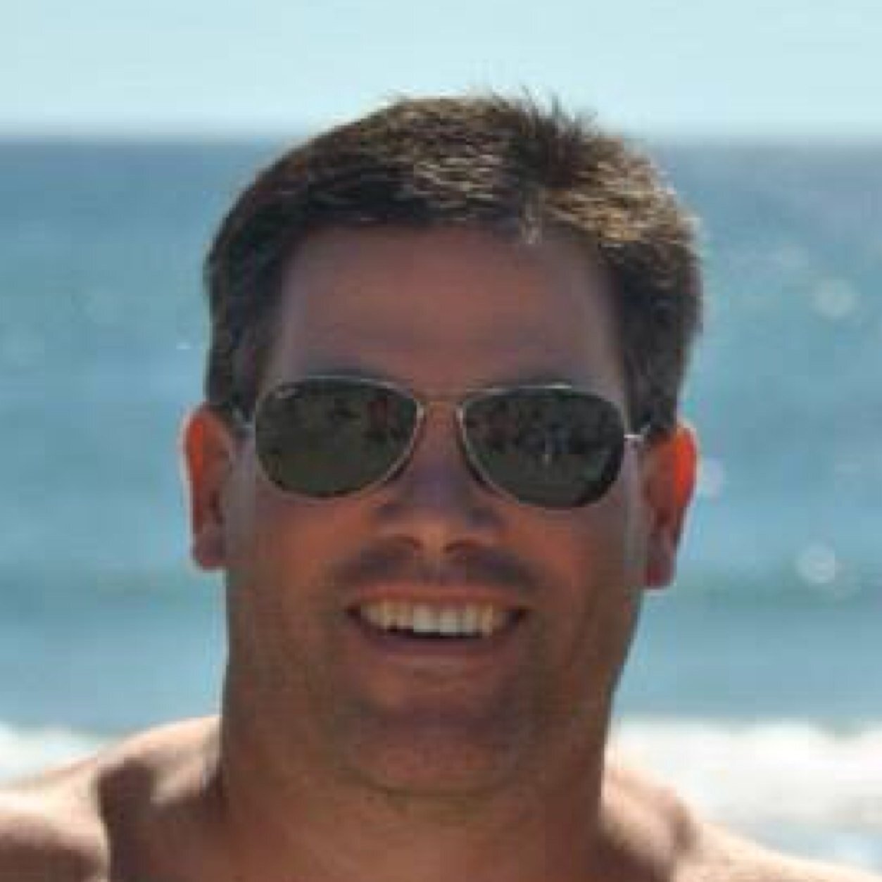 DaveRose40's profile picture. Father of 2, husband to 1, huge sports fan and learning to love adventure racing