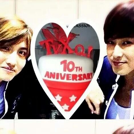 東方神起★2PM★2AM★SJ★東方神起はﾃﾞﾋﾞｭｰから好きで10年目突入★PMAMはｼﾞｭﾝﾌﾞﾗ、ﾁｬﾝﾐﾝ大好き★でもPM皆大好き♪SJはﾘｮｳｸ、SJ-Mのﾍﾝﾘｰが好きです☆でも、皆大好き♪新米ですが宜しくお願いします＼(^-^)／