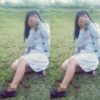 (⌒˛⌒)  Urg benci kata flashback karna urg benci buat munafik dan pura2 gapeduli pdhl sebenernya,urg terlalu mikirin semua itu:'
