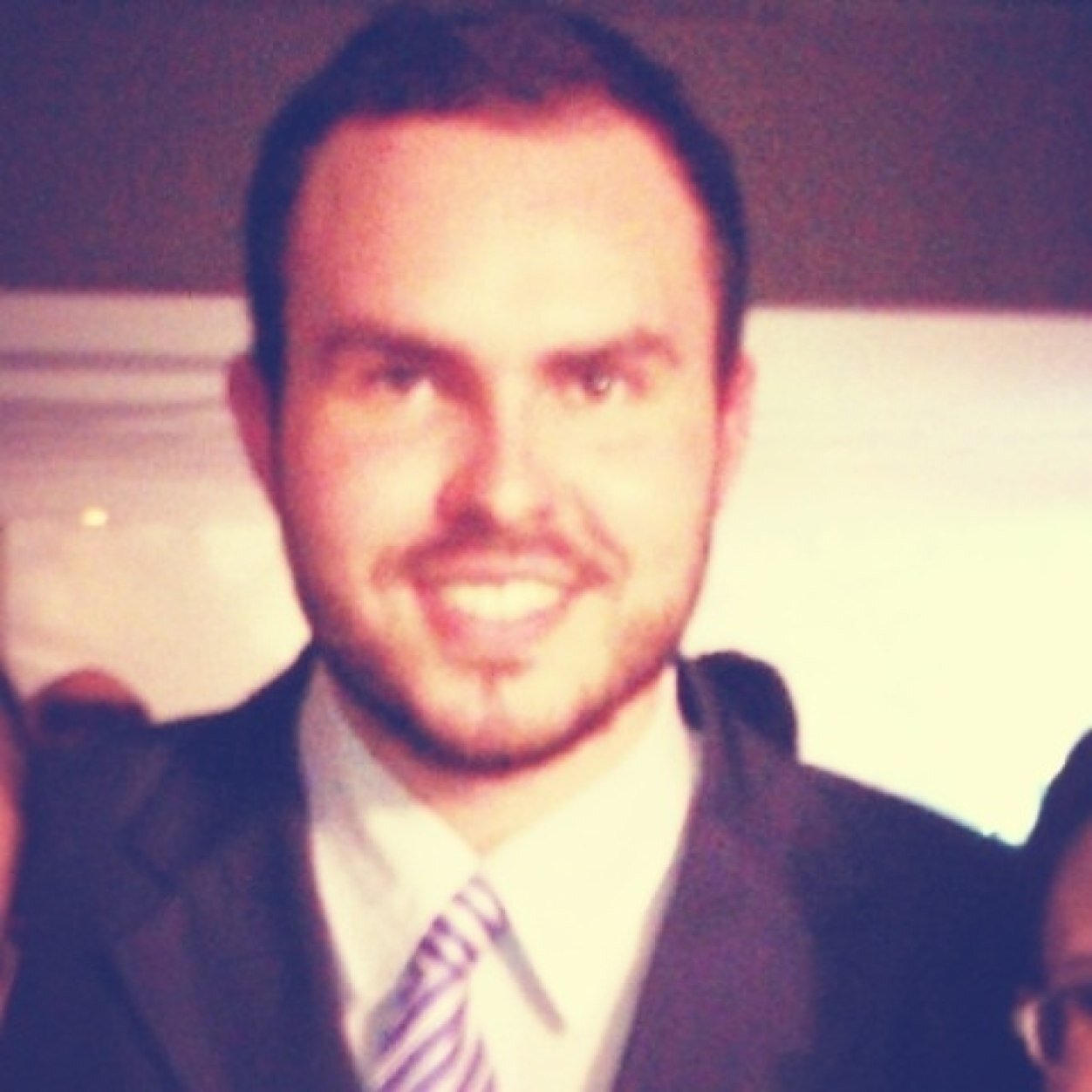 Advertising, Journalism, SCI Internacional, Storyteller, Boston fan, MLB, Bruins, Celtics, Red Sox.