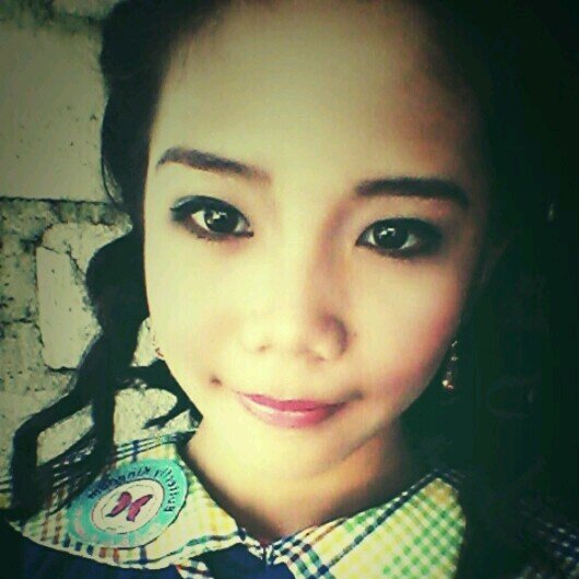 Beauty is not found in me,But my personality will bring you to remember me !!! ..BOOM PANES ...HAHA FOLLOW ME I FOLLOWBACK...HAPPY ALWAYS..
