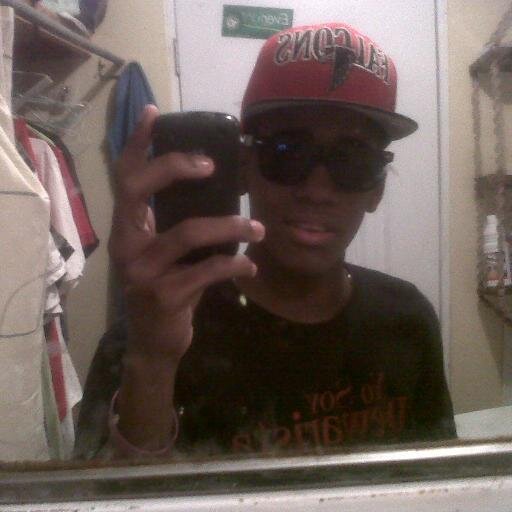(ℓ.м мυиd°̩αℓ♪awwW SIEMPRe aTIVOo) -_-