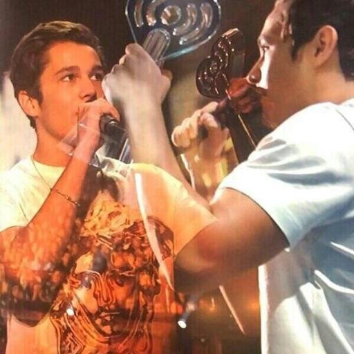 Find out what's possible If you never give up. - @AustinMahone ツ