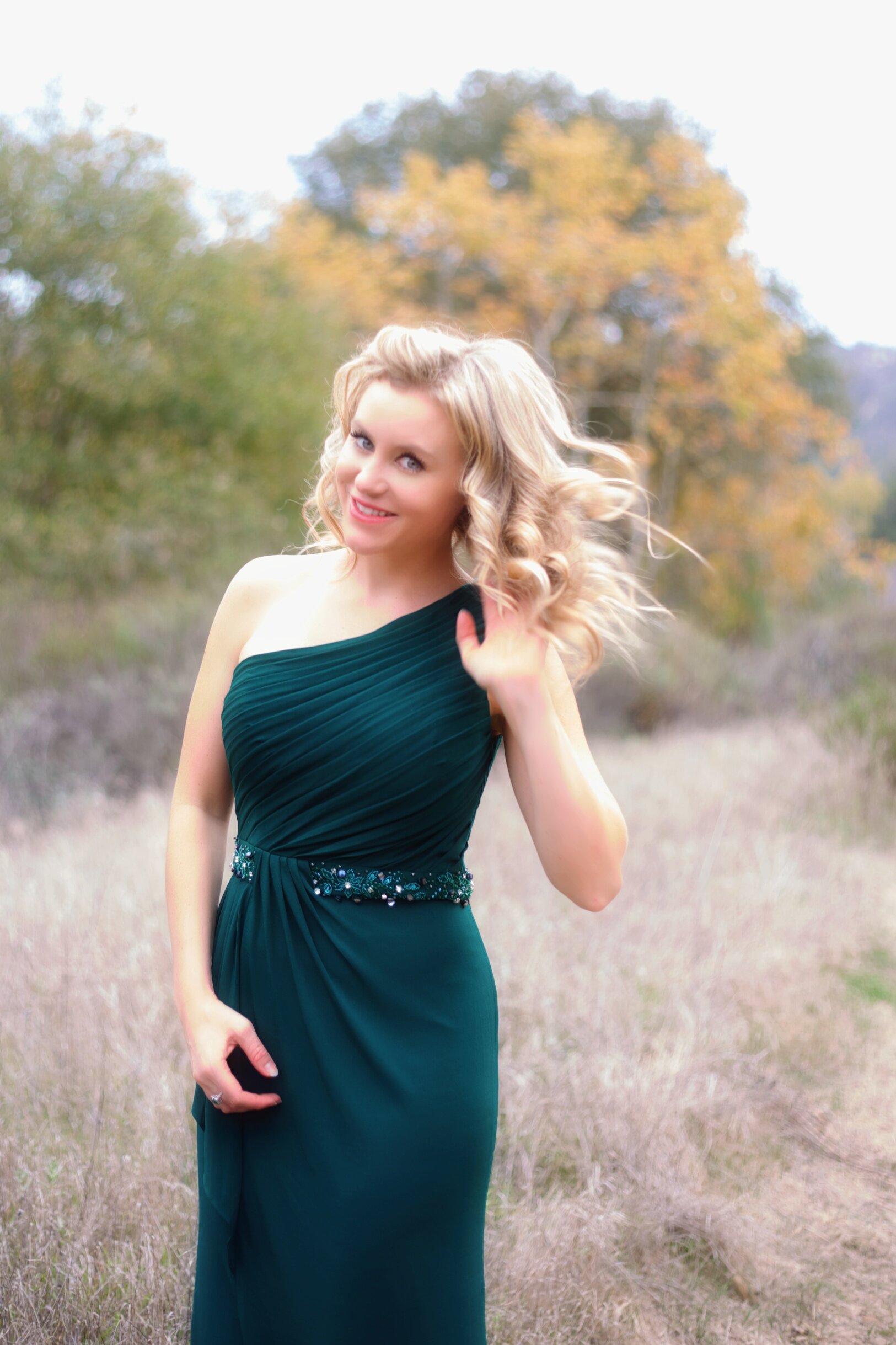 I'm committed to upping the happiness quotient on this planet!  I help people feel their best through Earth Energy Yoga, Meditation, and Empowerment Sessions.
