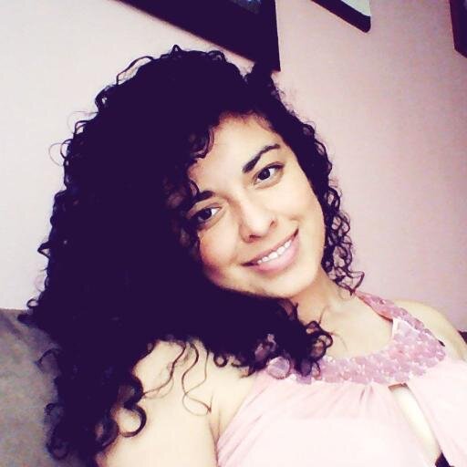 FernandaMiirand's profile picture. Psicóloga, Cantante