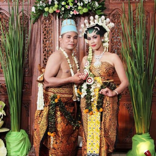 Rendah hati....Suci, Berwibawa dan Bijaksana..doa yg dituangkan lewat nama..