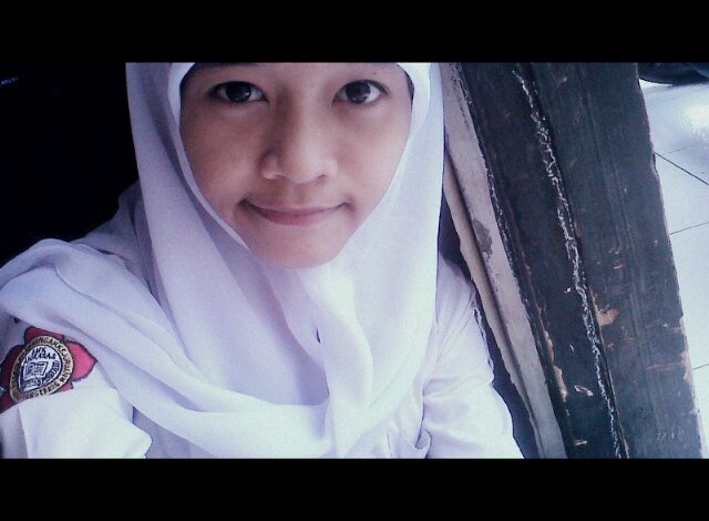 LesmanaLestari's profile picture. 15_09_1997,virgo,X TKJ 3 SMK Angkasa 2 sepatan,kamu tetep ada di hatiku sampai akhir waktu :( :(