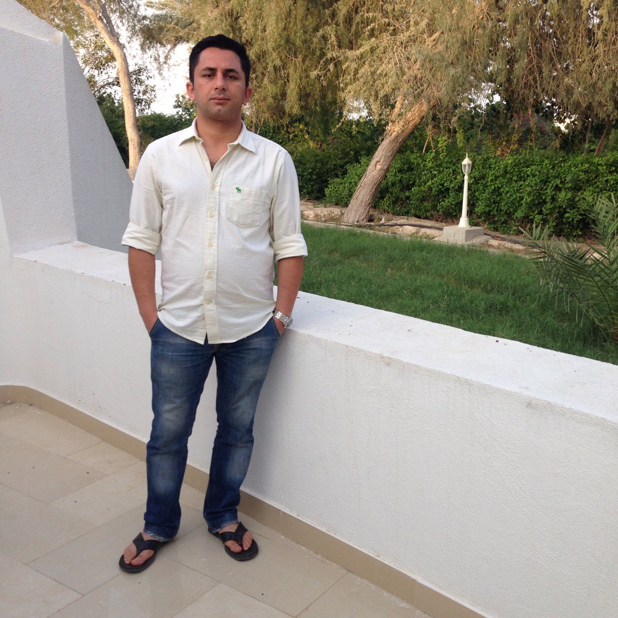 EAshofteh's profile picture. 