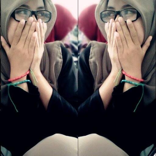 silvisriwahyun2's profile picture. I Don't Care