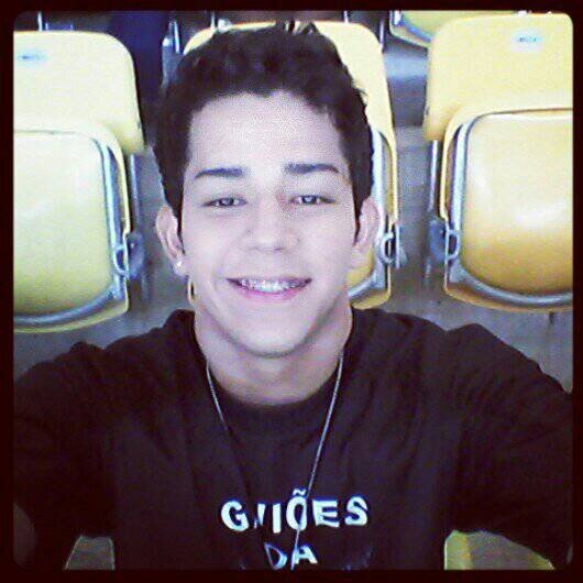 nao sou muito de demostra meus sentimentos,mas sou cheio deles . corinthiano eu sou#