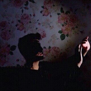 am123onh's profile picture. ‏‏‏‏اﺻبر ﻋلى دﻧﻳآك ﻟو ﻣآﺑھآ ﺧﻳر 
        ﻟﭑﺗﺷﺗكي ﺣتى ﻟو ﭑﻟوﻗت ﺿدك
وﺈن ﺣدﺗك ﺳود ﭑﻟﻟﻳآلي ﻋلى ﭑﻟﻏﻳر 
        لٱ ﺗﻃﻟب ﺈلٱ وﺂحدن ﻣايردك... ‏‏‏‏‏‏‏‏‏‏‏‏‏‏‏‏‏