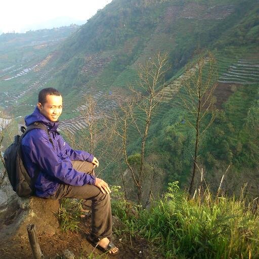 apa yang kamu katakan jawabannya cuma satu yaitu SKRIPSI,
jadi diam dan dengarkan