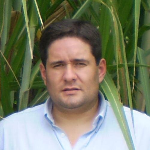 Ing. Agrónomo. Asesor en conservación de Suelo. Docente en Manejo de Suelo y Cultivos Extensivos. Coordinador Comisión Suelo CIAPC.