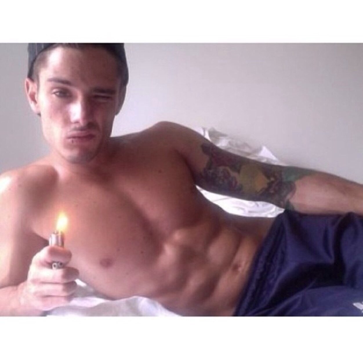 Always DTF. I'm bisexual. I'm mostly in DMs. Hit me up, I'll be your booty call, baby.