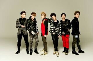 KPOPだいすきです。#突然のせるか集めてるw