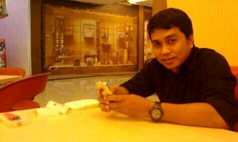 HenraSahir's profile picture. Scorpio