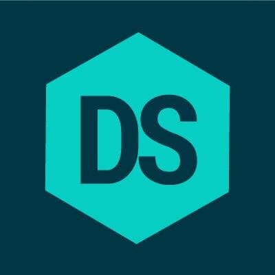 We are a social media marketing agency. Our objective is to support and help your brand to develop and manage its relationships in social networks.