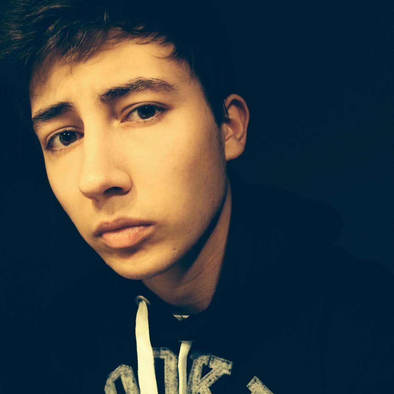 MRCOMEDYs's profile picture. ma biographie est plutôt biodégradable .....