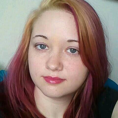 Scareapimoling's profile picture. Enjoy the little things.