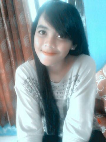 Ayu tiana  ♥ (´⌣`ʃƪ)