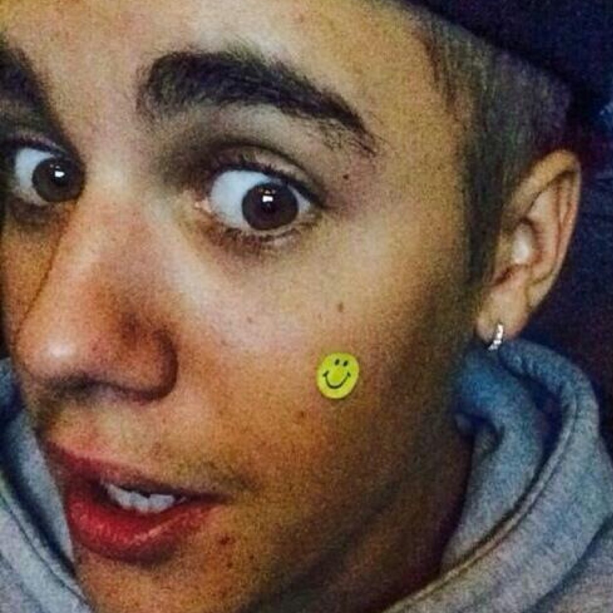 jhkppppp's profile picture. ♛ ♛ ♛ ♛ ♛