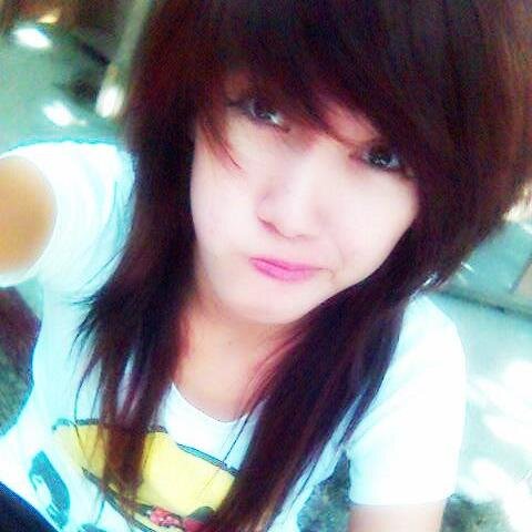 KEEP YOUR HOPES UP HIGH AND YOUR HEAD DOWN LOW !