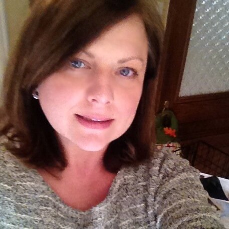 Strategist. Writer. B2B Marketer. Mom.