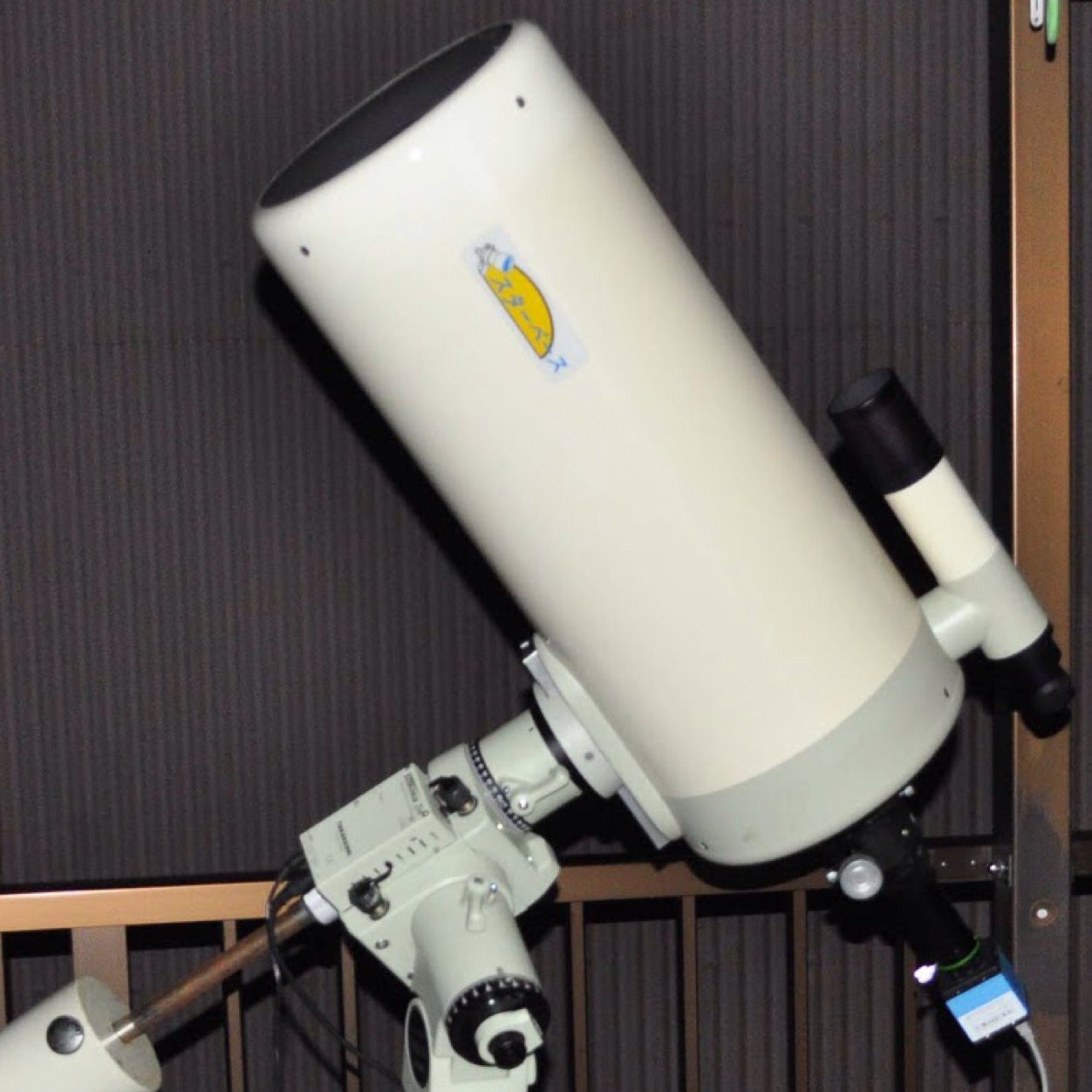 s_sasao's profile picture. ベランダ天文台で太陽とか月とか惑星とか見てます。あと、たまに花の写真とか。