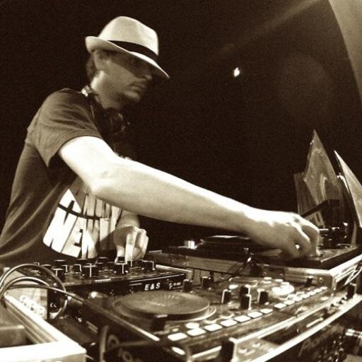 The Beat bow party ! follow me ;)