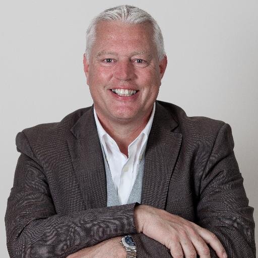Kortdradige #communicatie #motivatie trainer op #MBO scholen Leeft naar het motto: “Beter staand te sterven dan kruipend te leven” en gelooft in #serendipity